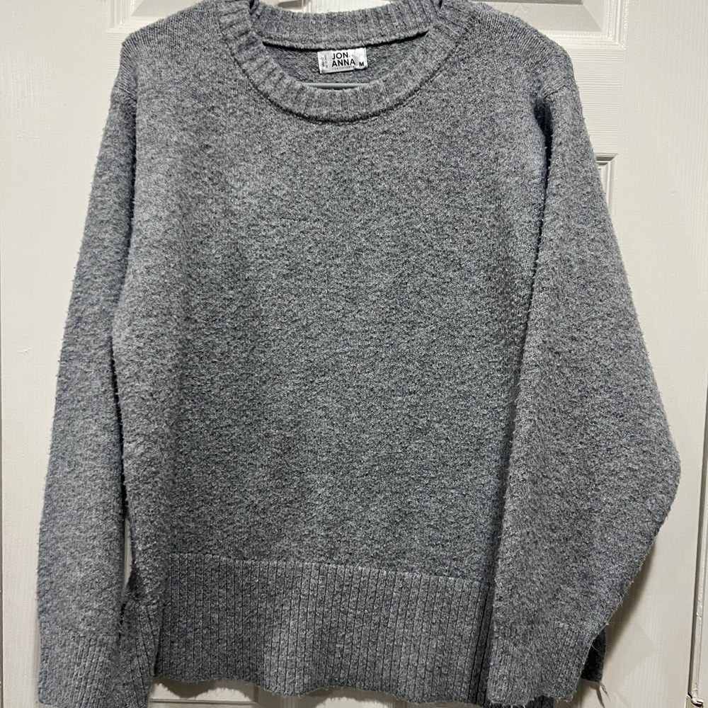 a.n.a Classic Gray Crewneck Sweater